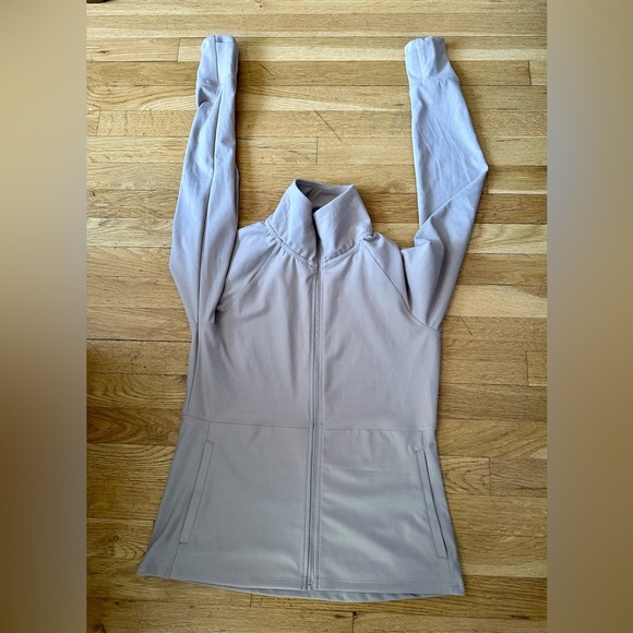 Tops - Women's Light Gray Zip-Up Jacket